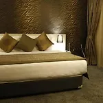Koza Hotel 4*
