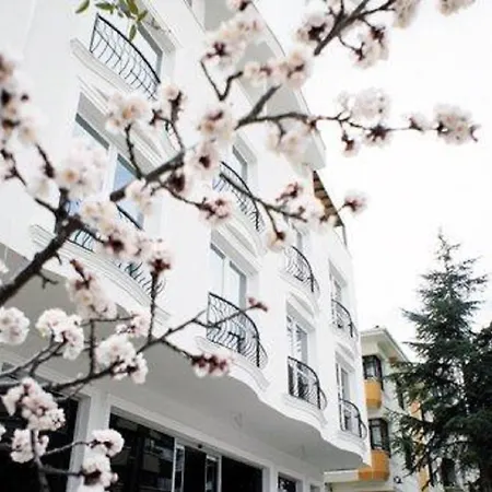 卡扎套房酒店 酒店 4*