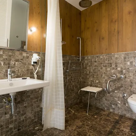 卡扎套房酒店 酒店